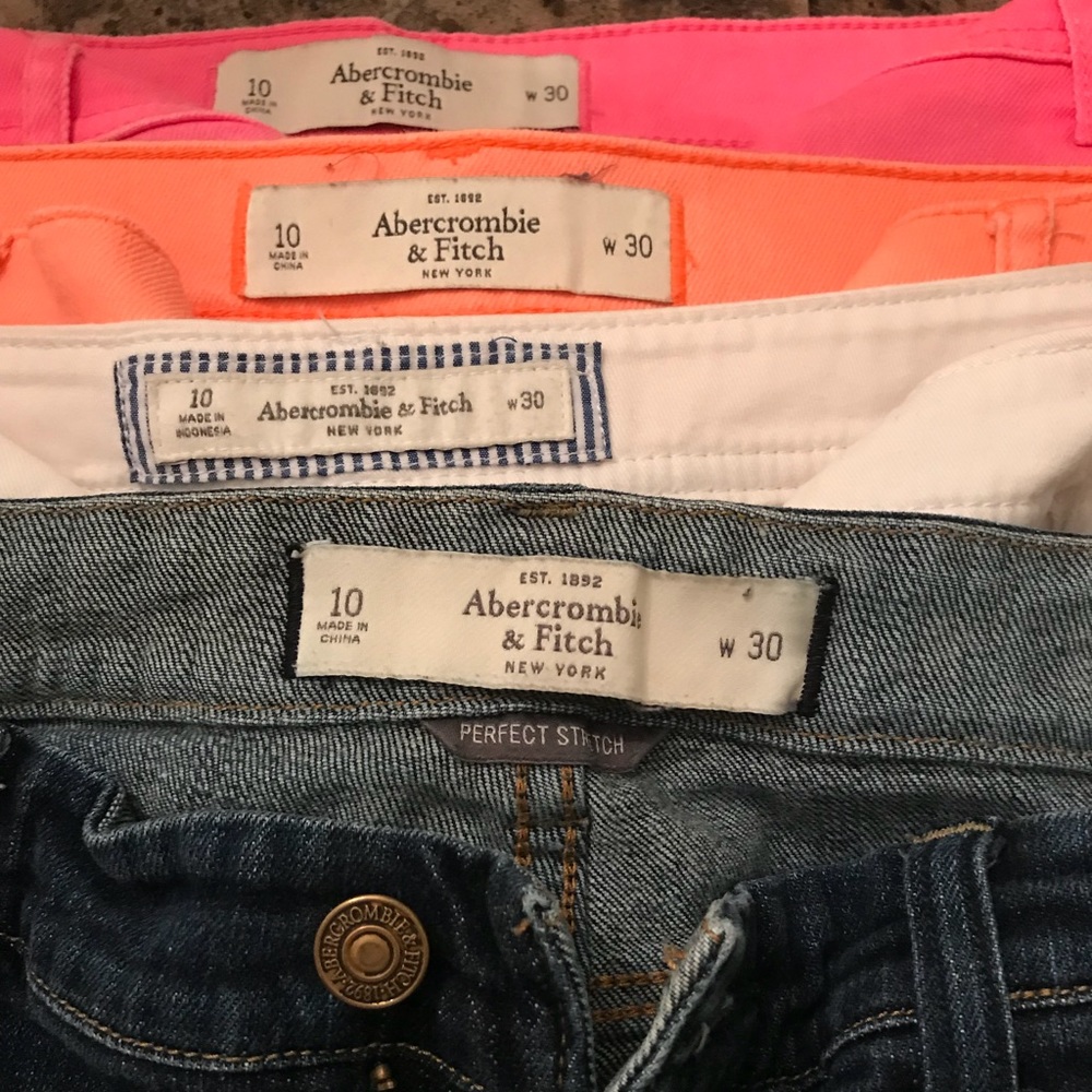 Ambercrombie & Fitch women’s shorts size 8